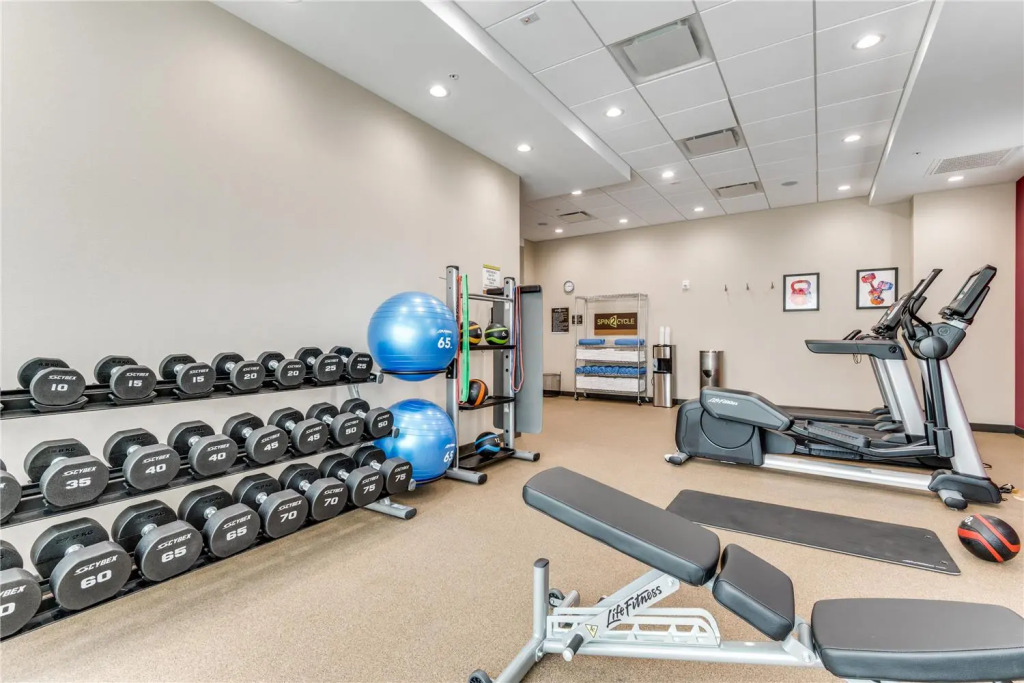 Home2 Suites By Hilton Dallas Medical District Lovefield, Tx