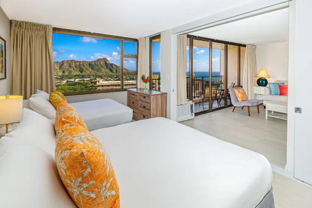 30Th Fl. Ocean View, Short Walk To Beach, Parking
