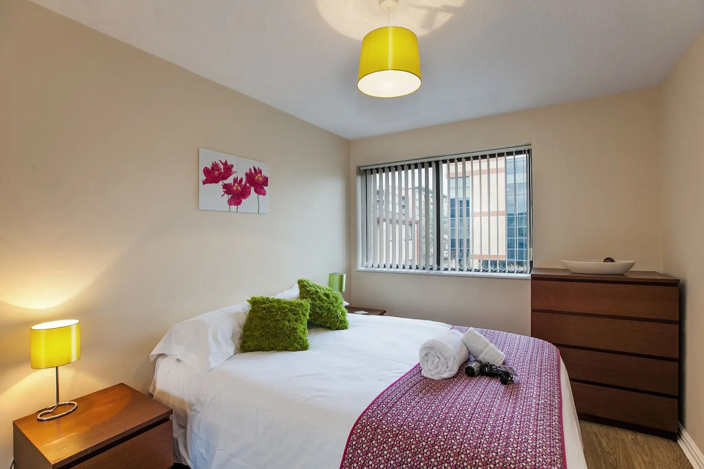 South Row Serviced Apartments - Shortstay MK