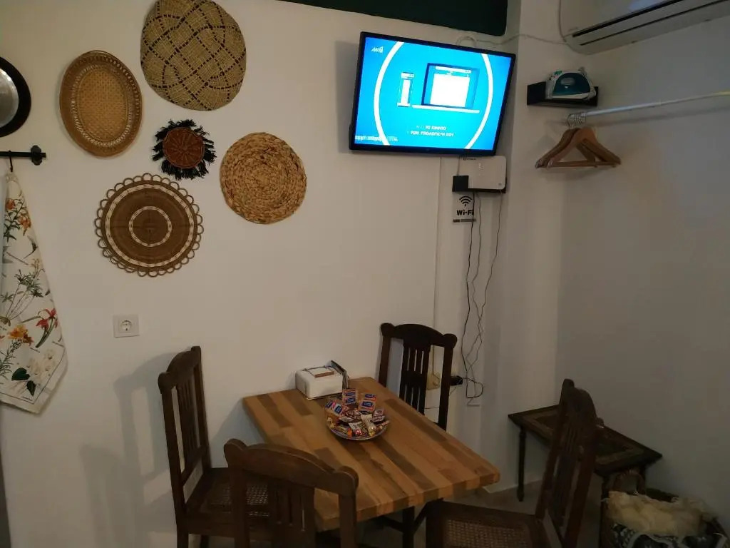 Studio 21