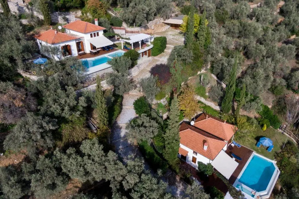 Elia Pilio Villas