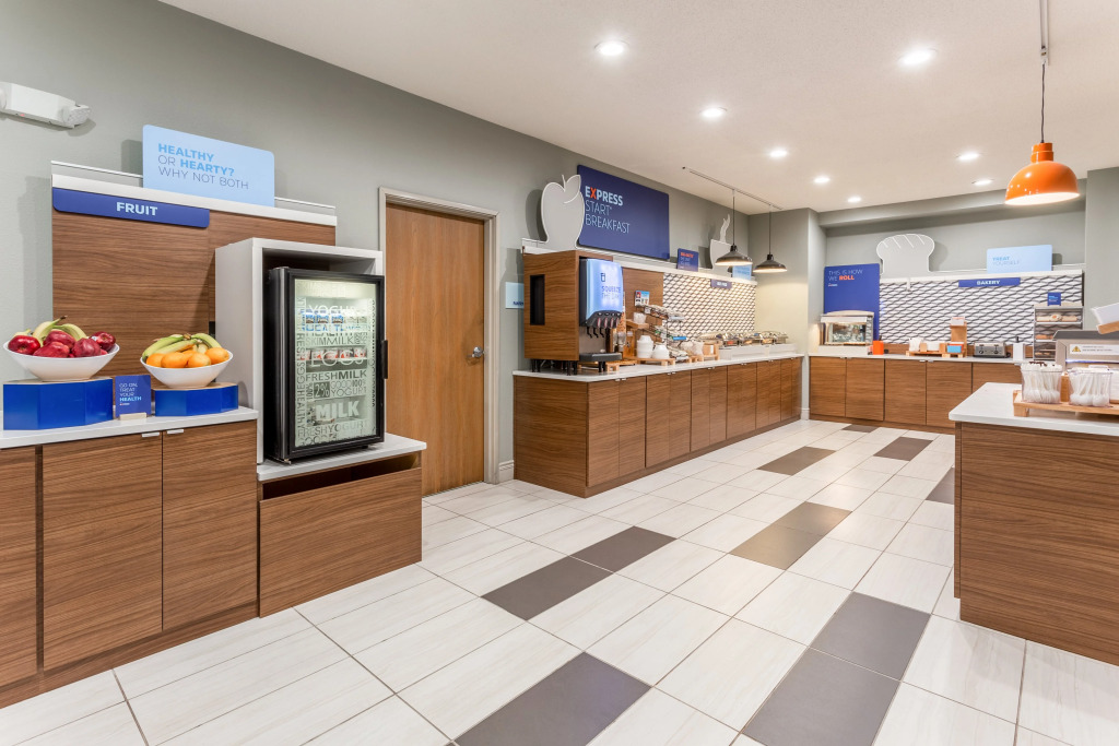 Holiday Inn Express & Suites OFallon-Shiloh by IHG