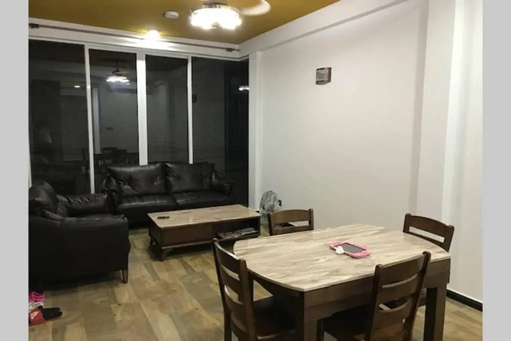 Amaze Residence luxury 2 bedroom apartment 3