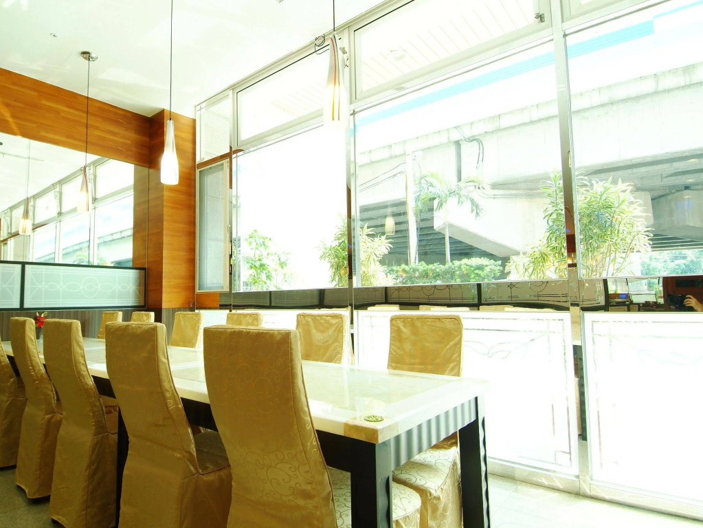 Federal Highway 2 Hotel