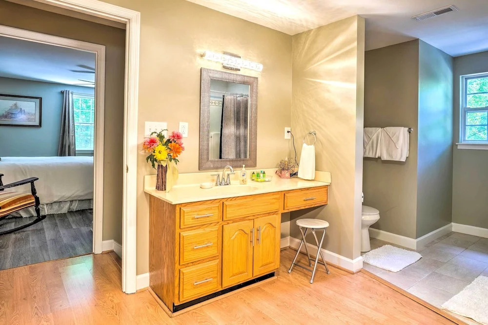 Secluded Chattanooga Getaway w/ Deck + Yard!