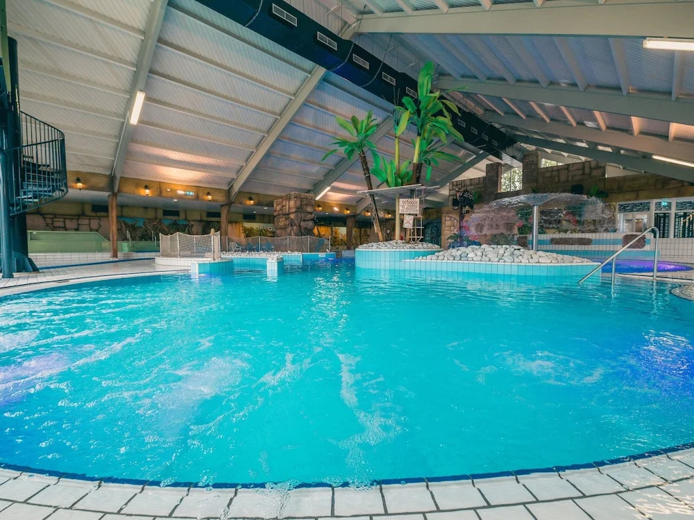 Charming Chalet 2 km. of the Efteling