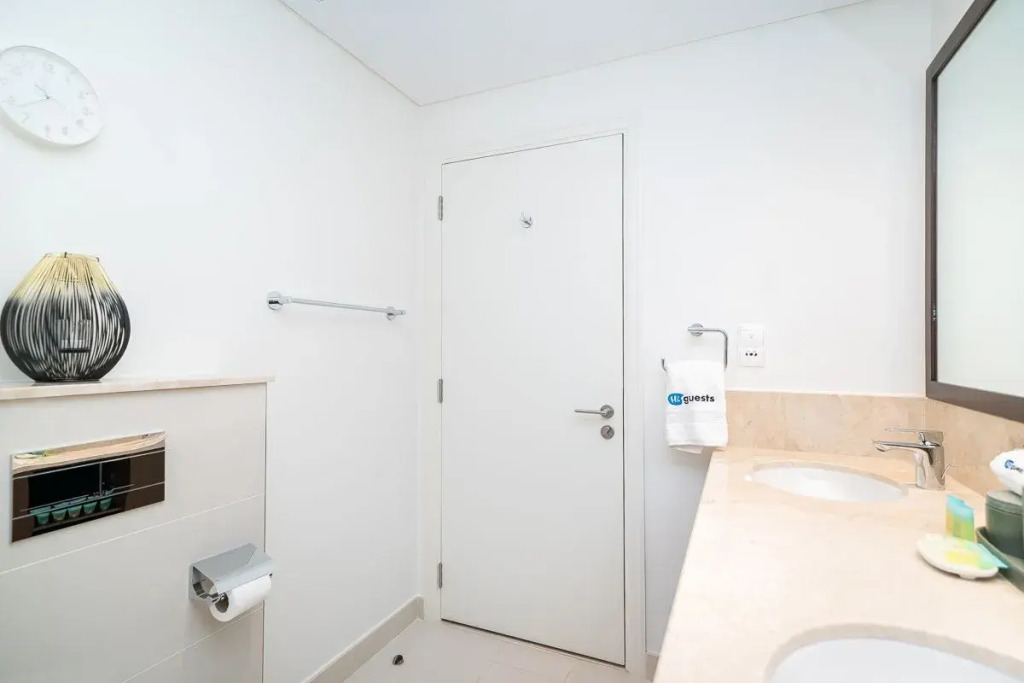 Luxurious 1BR in Downtown
