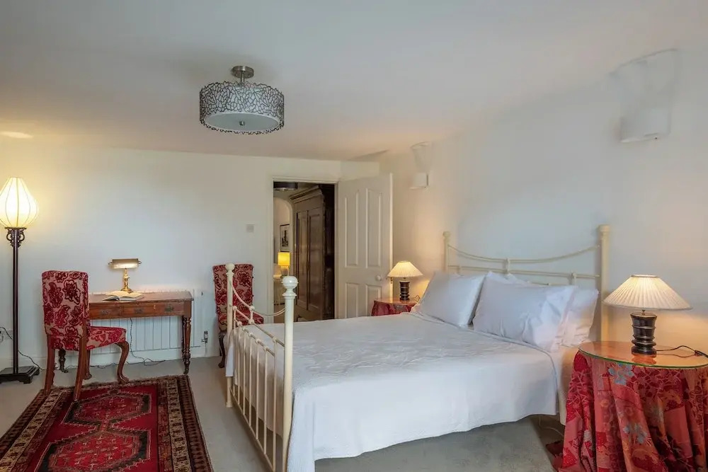 Somerset House - Charming Period 1BD