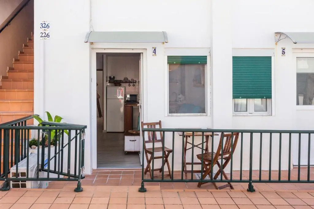 Calan Blanes Park 2adults 4children