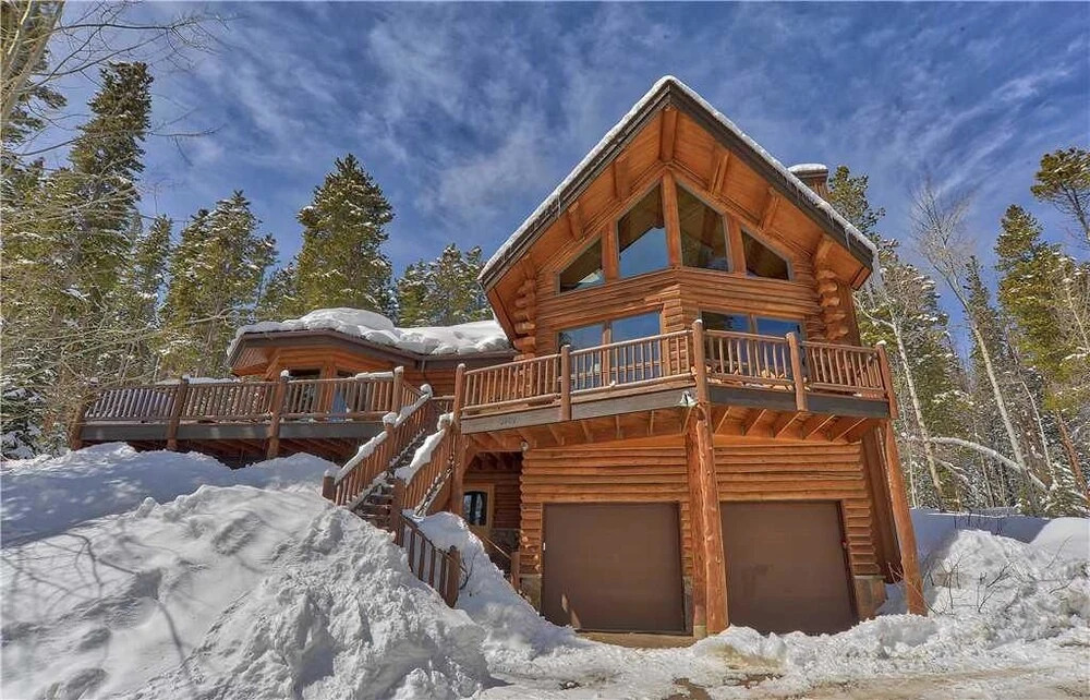 Black Bear Lodge