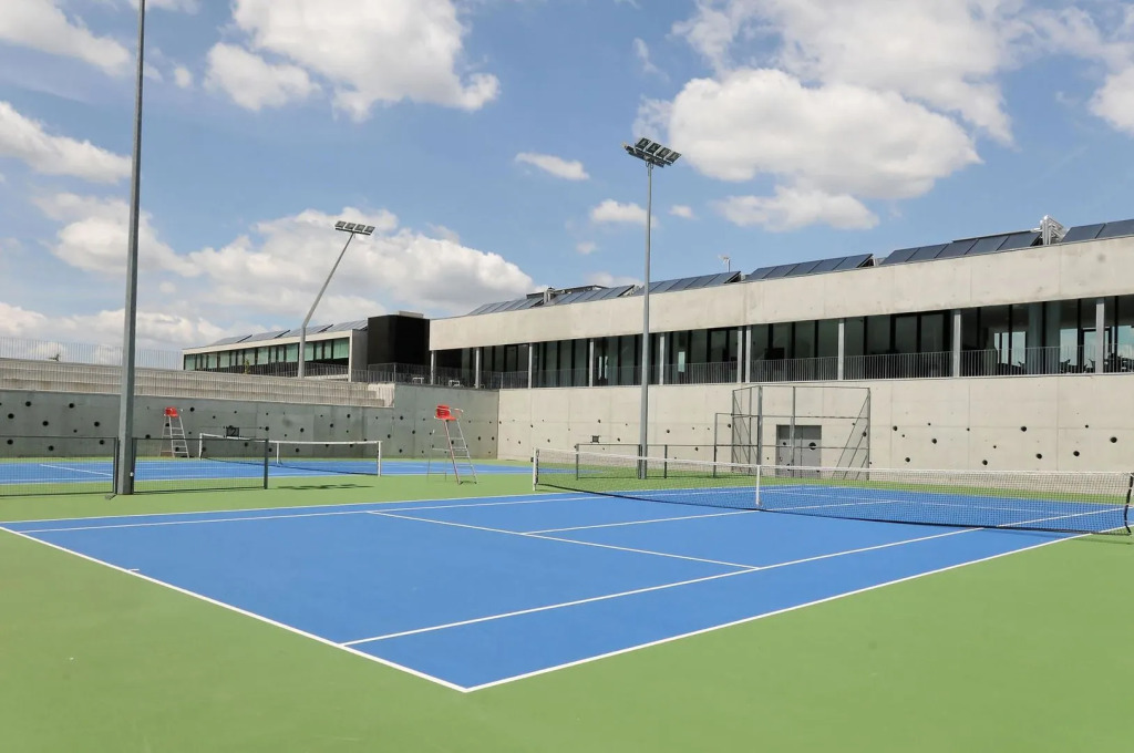 Open Village Sports Hotel & Spa Club
