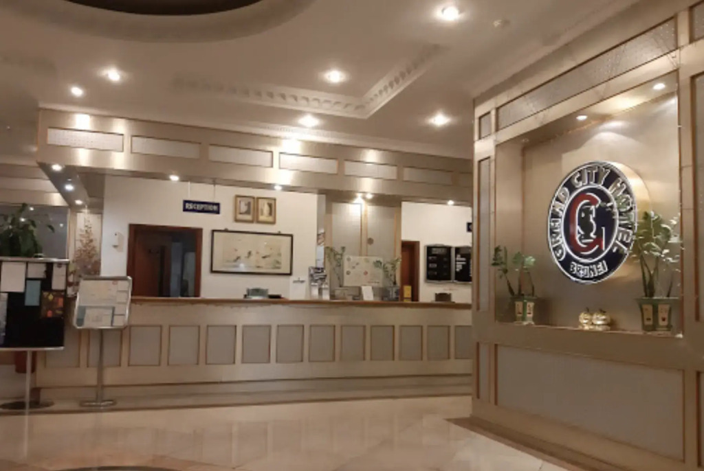 Grand City Hotel