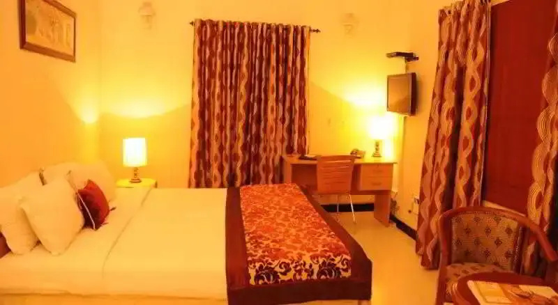 Executive Comfort Chennai - Saidapet / Guindy