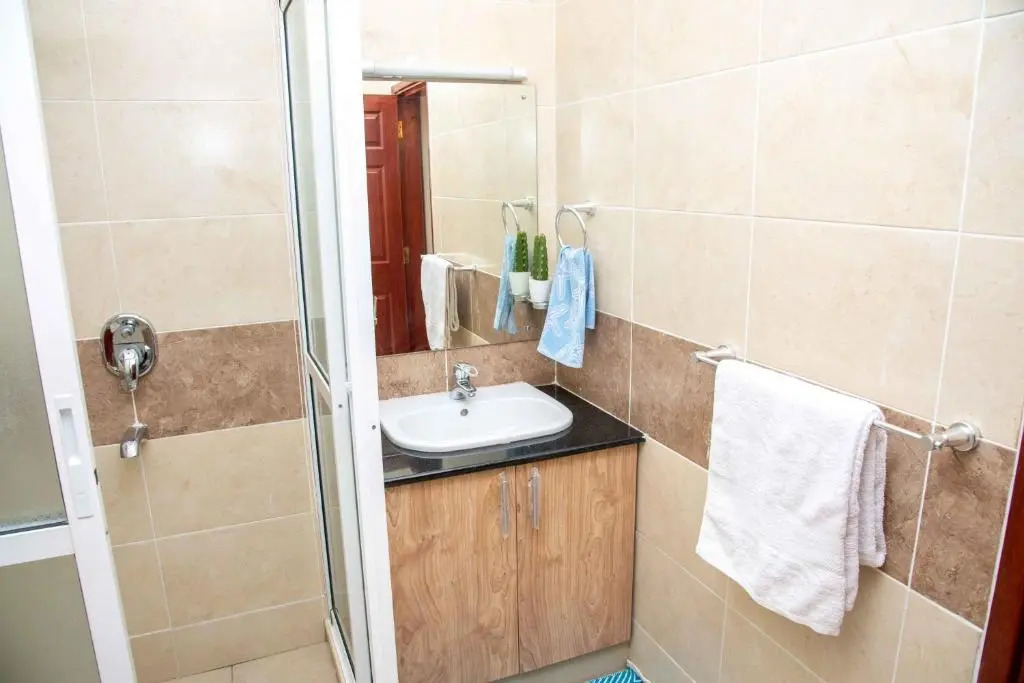 Zoya - Homely 1 Bdrm Apartment