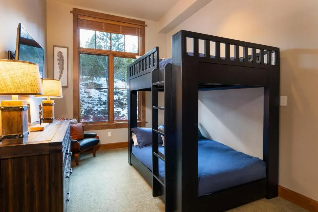 New Listing in the Heart of the Village at Northstar! Iron Horse South 106