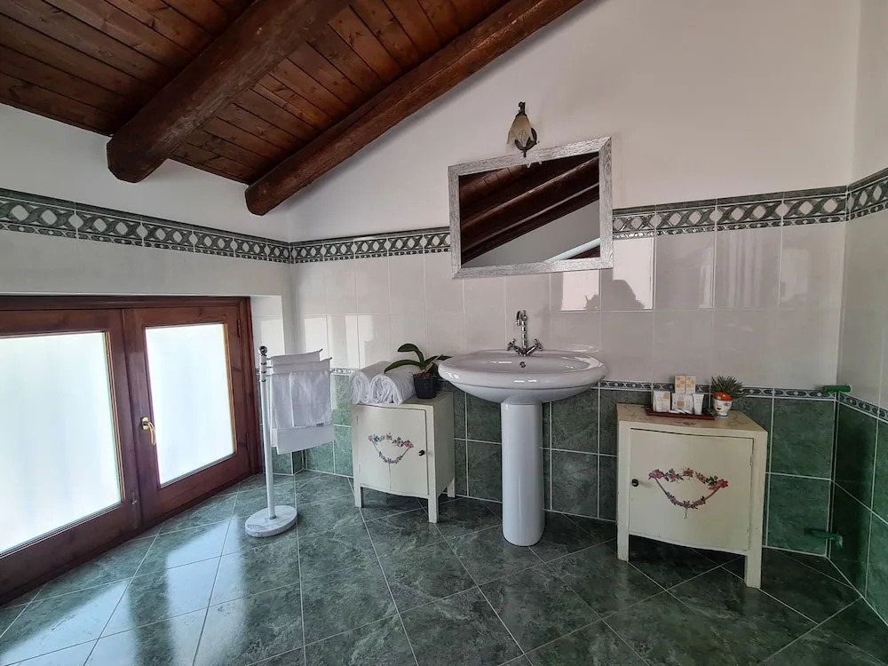 Etna panoramic villa with swimming pool