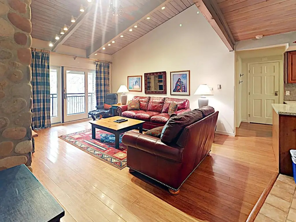 Timberline Condominiums 1 Bedroom Loft Deluxe Unit A3F