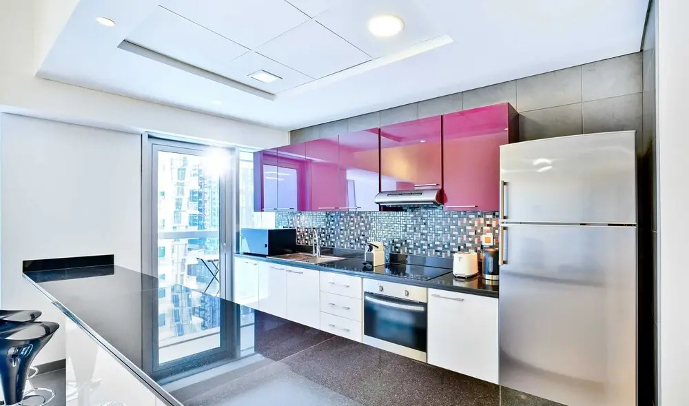 LUX Cayan Superior Suite 5 Dubai Marina