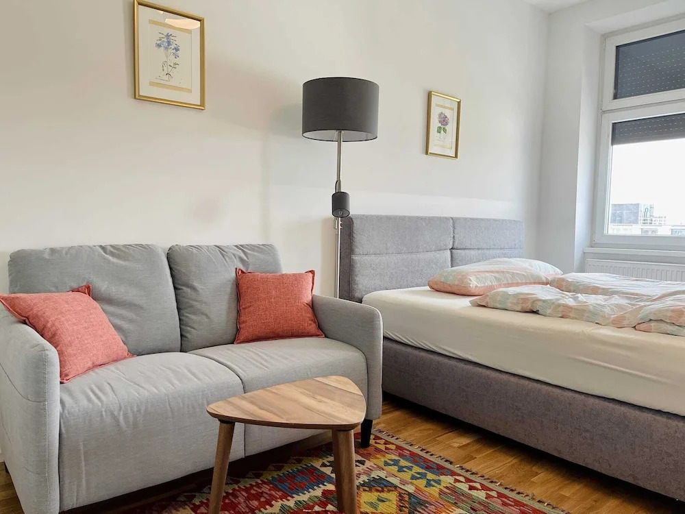 Comfortable Apartments Vienna 1100