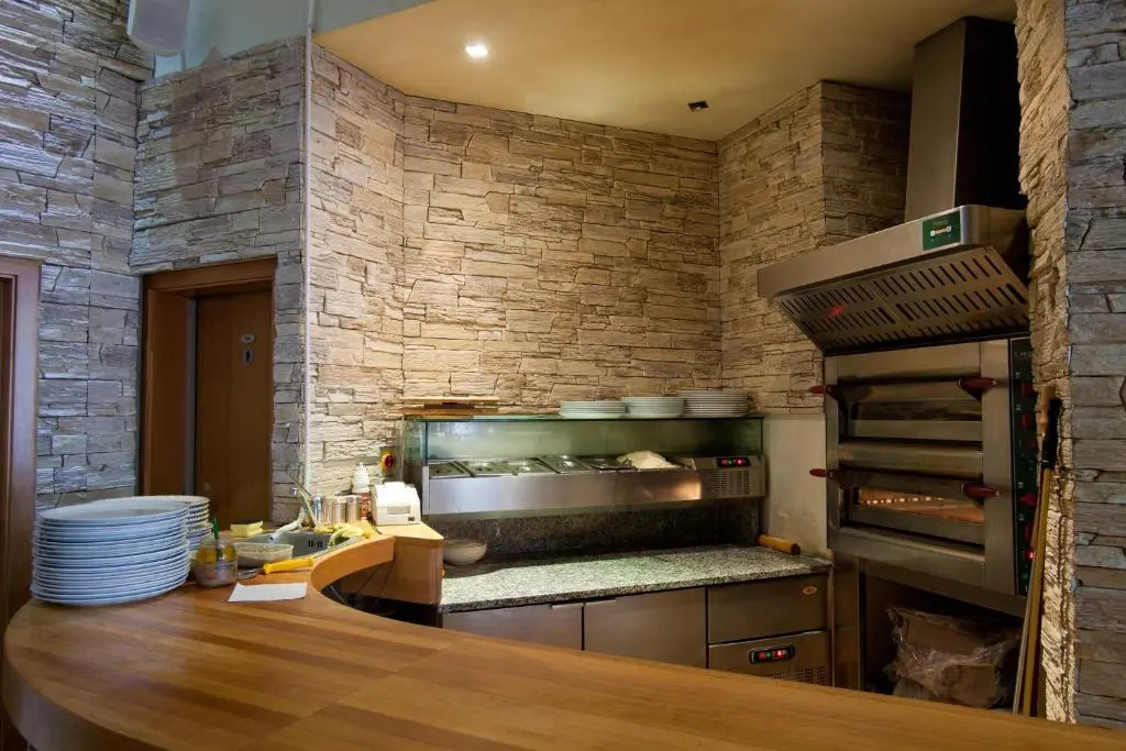Gremium Apartments