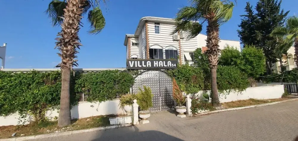 Gorgeous Villa with Private Pool in Antalya