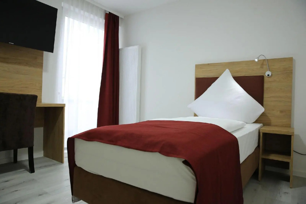 the sQuare hotel