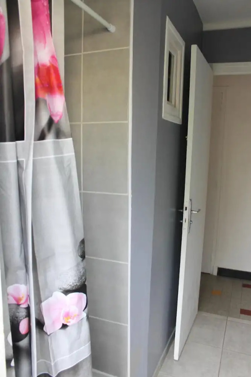 Apartment With 3 Bedrooms in Tain-l'hermitage, With Wonderful Mountain