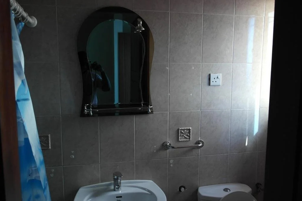 Ridge Over Suite