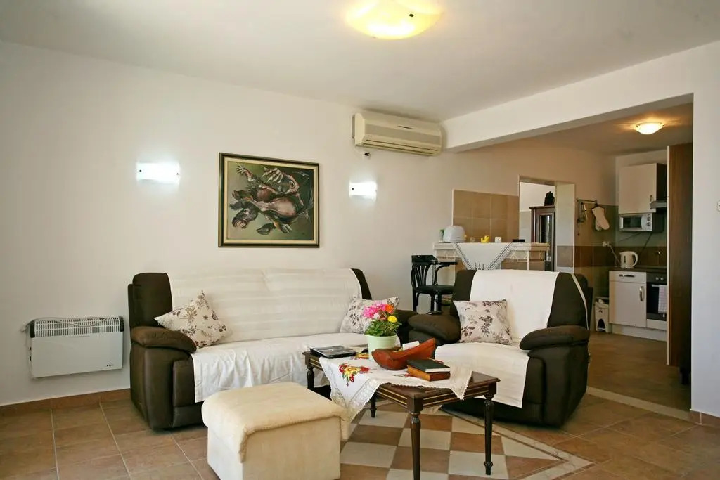 Villa Damjan