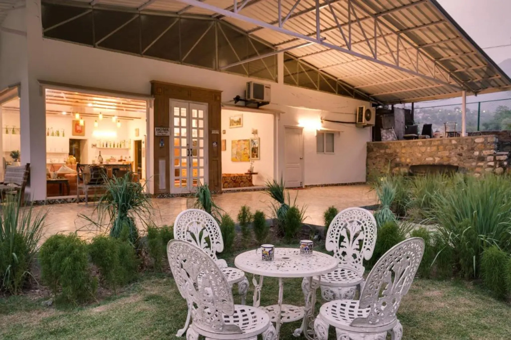 Saffronstays Doon Valley View, Dehradun