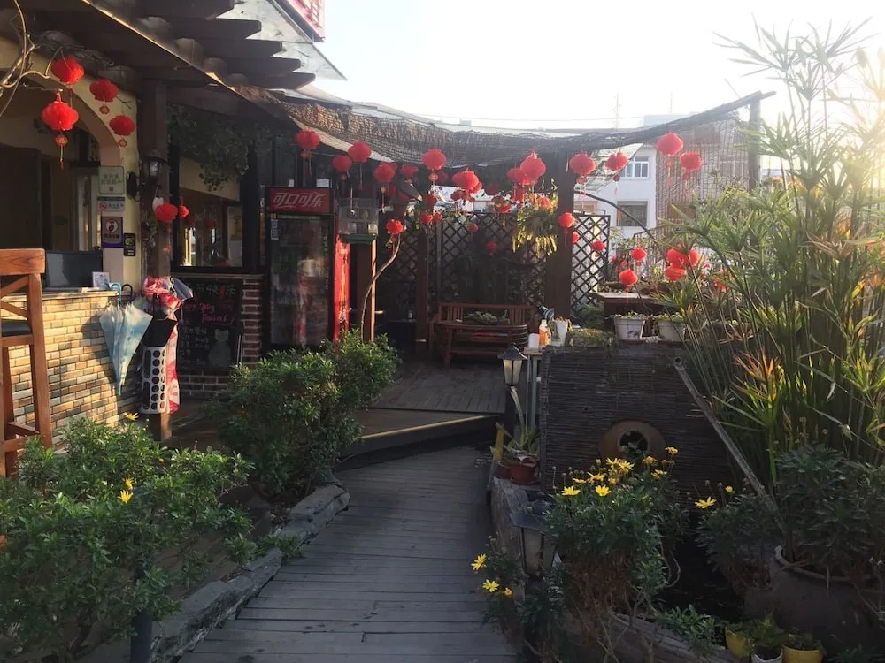 Chengdu Season Inn Youth Hostel