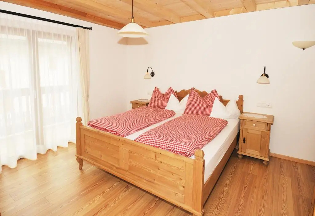 Apartments Isgla