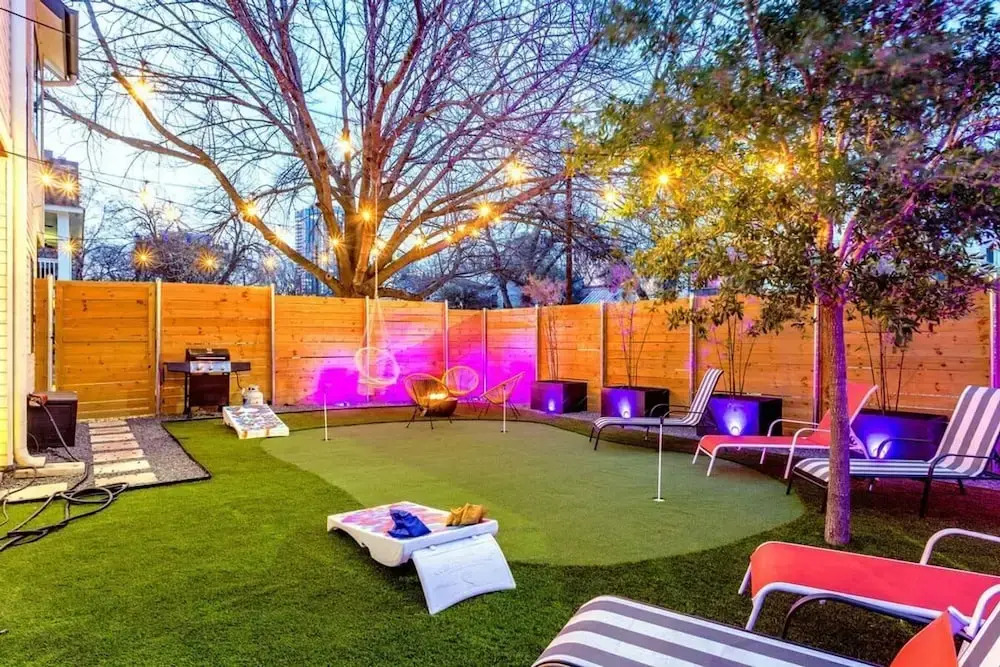 Austin 5BR House With Backyard Near Rainey St