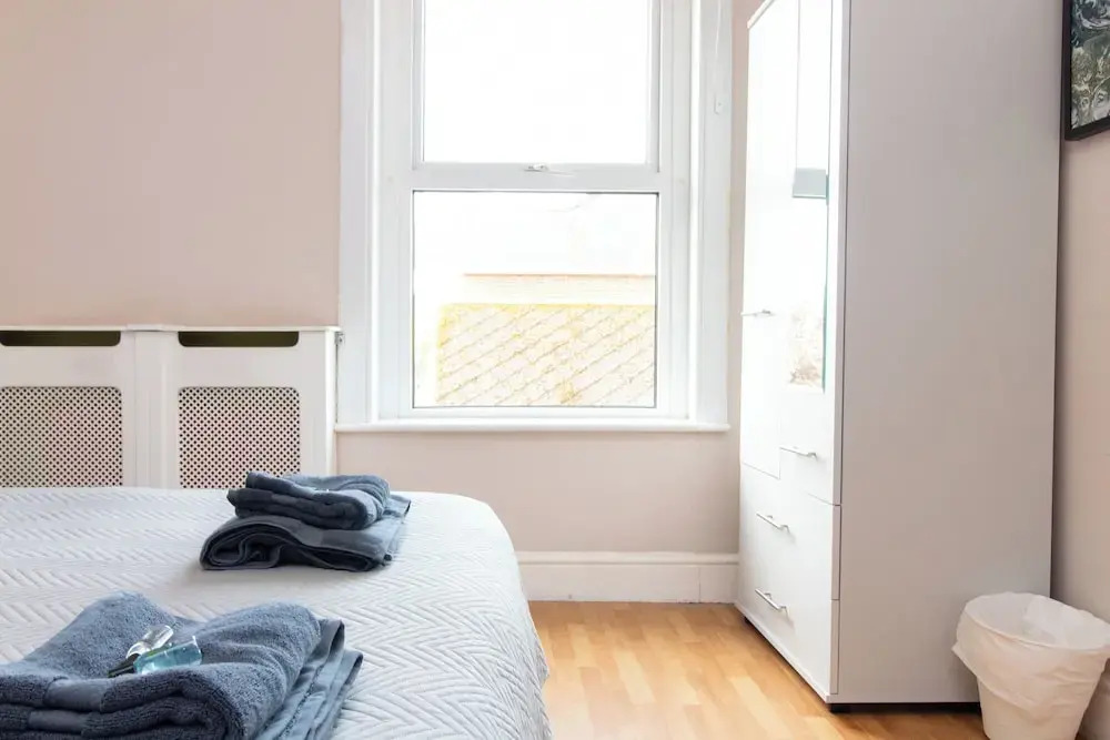 Thornbury Guest House Room 6