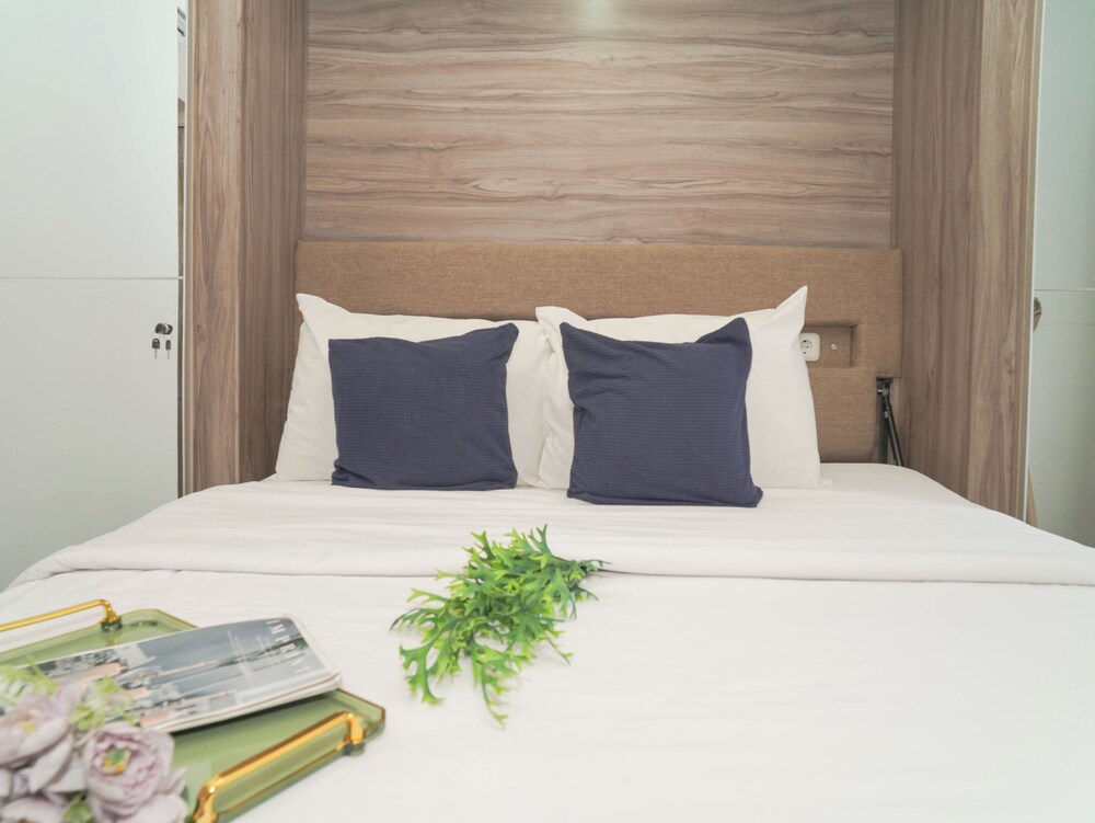 Functional Studio With Murphy Bed At Tokyo Riverside Pik 2 Apartment