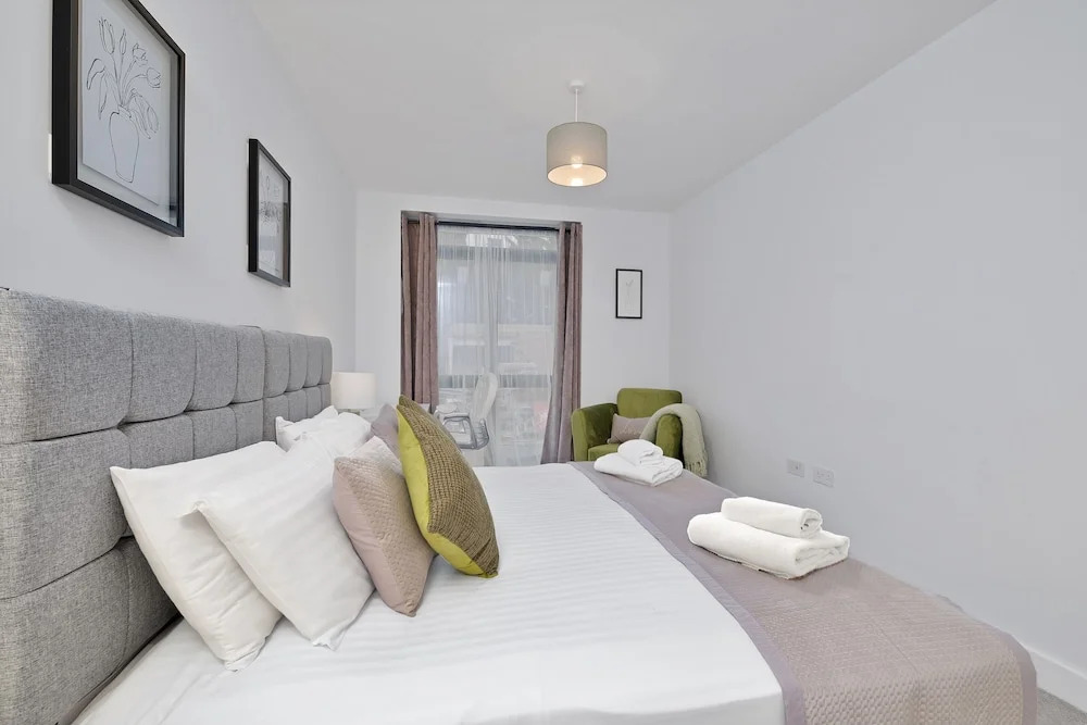 Belmore 1 & 2 Bedroom Luxury Apartment