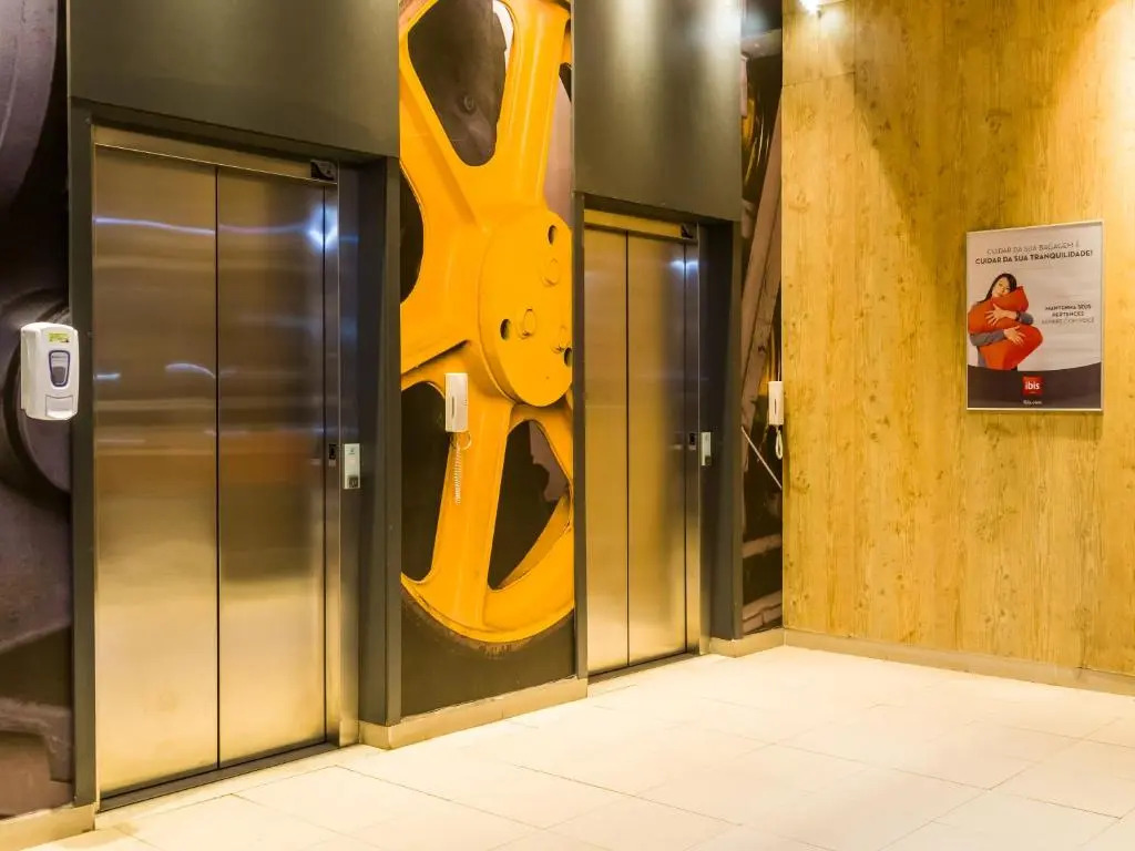 ibis Uberaba