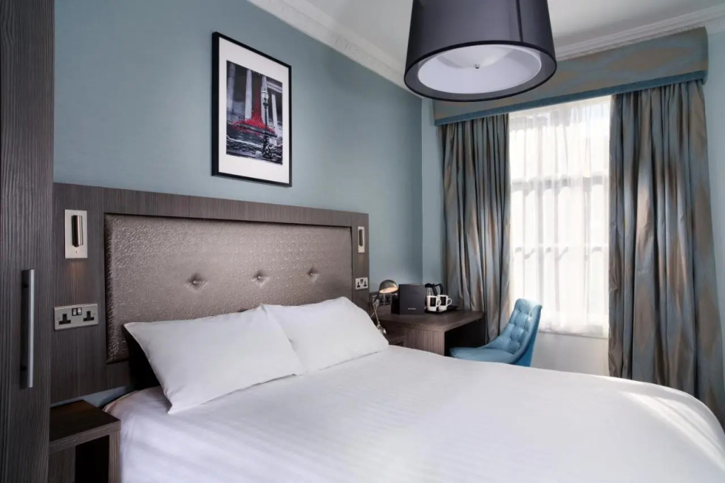 London Chigwell Prince Regent Hotel, BW Signature Collection