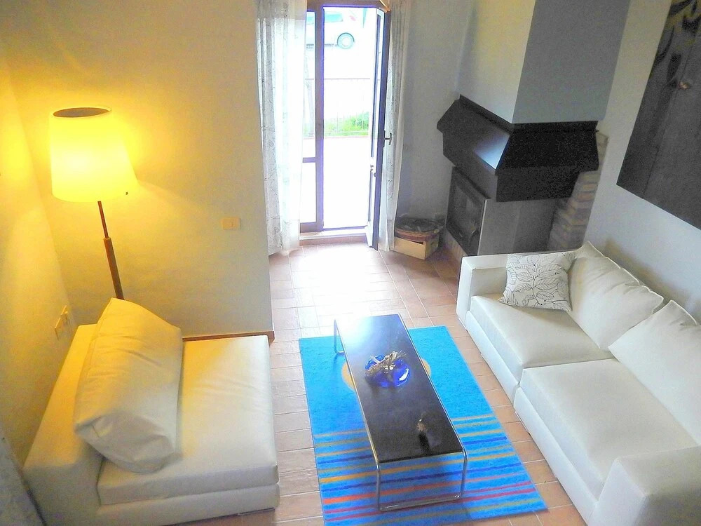 Apartment With 2 Bedrooms in Mondavio, With Wonderful Mountain View, P