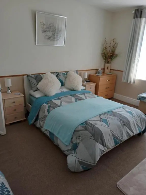 The Shady Corner, Flat 2, 16 Sandy Lane (Adults Only)