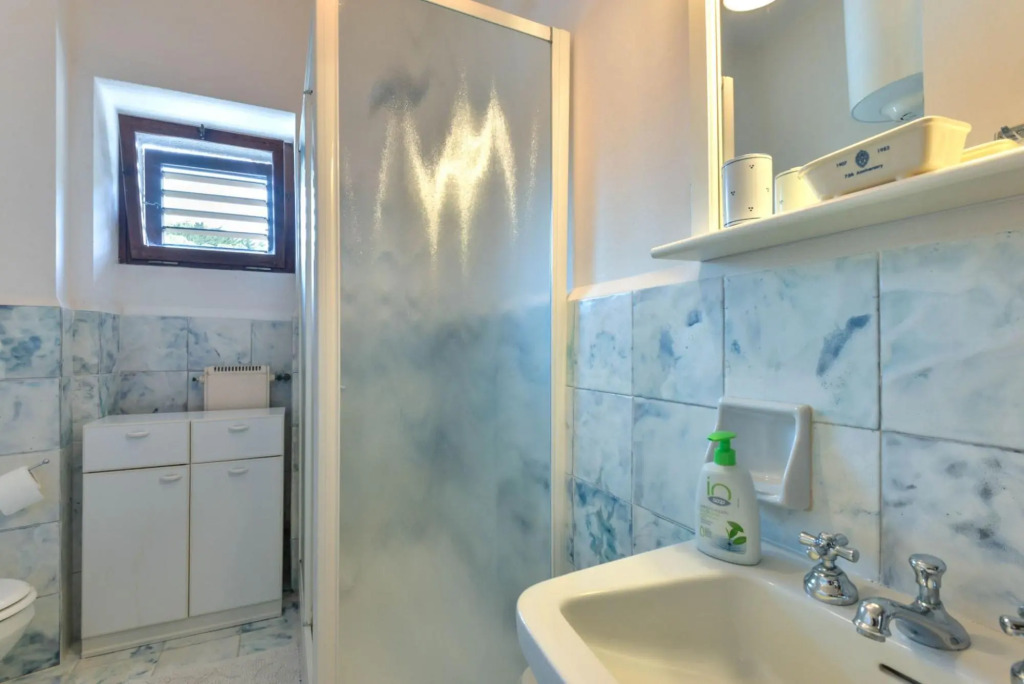 Octagonal villa with private pool and 10 beds-Villa Ottagonale