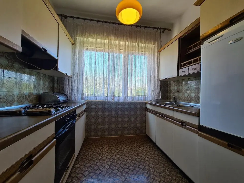 Apartment 930