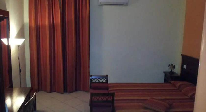 George Hotel