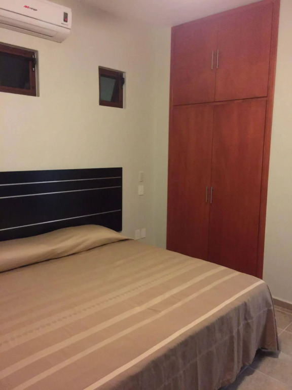 Hotel y Suites Los Encantos