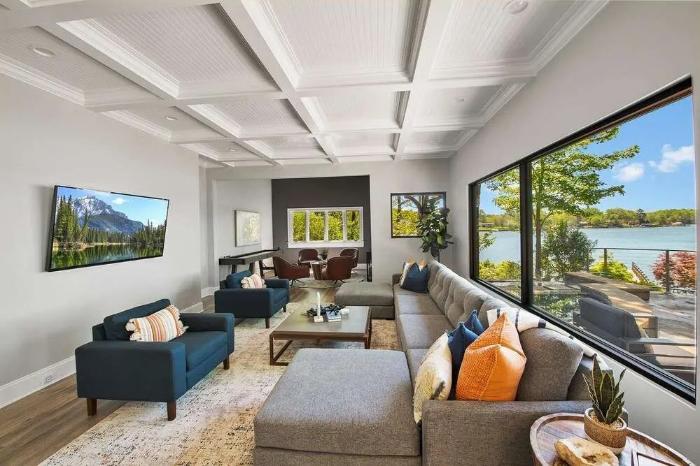 Paradise Peninsula