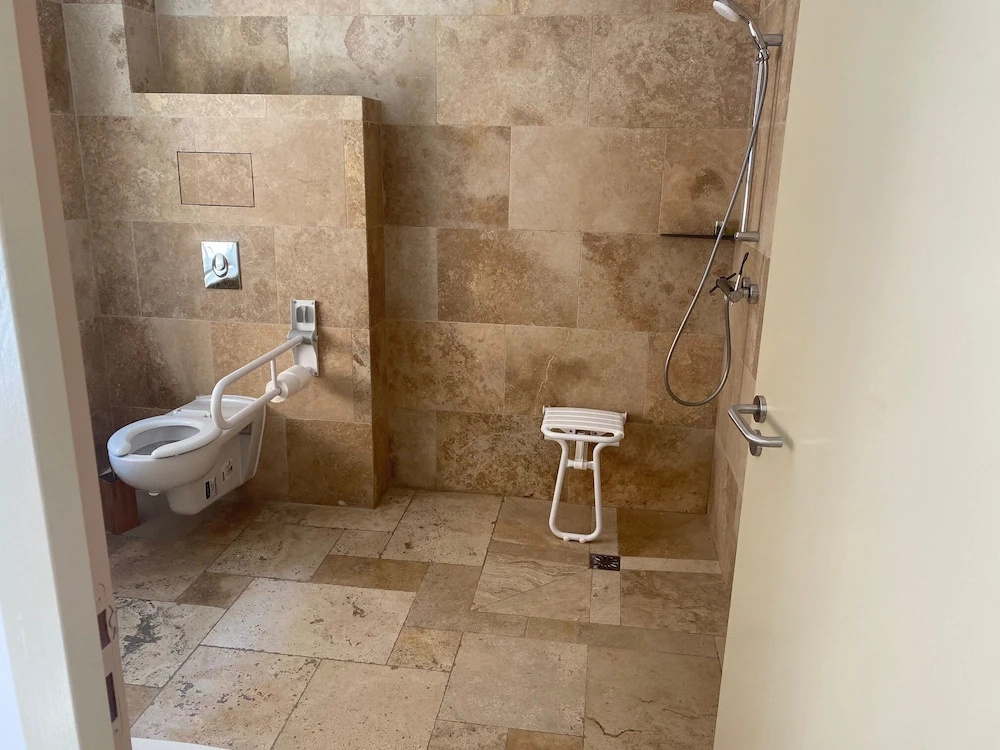 DOMAINE DE LA NERTHE- HOTEL PROVENCE MEDITERRANEE