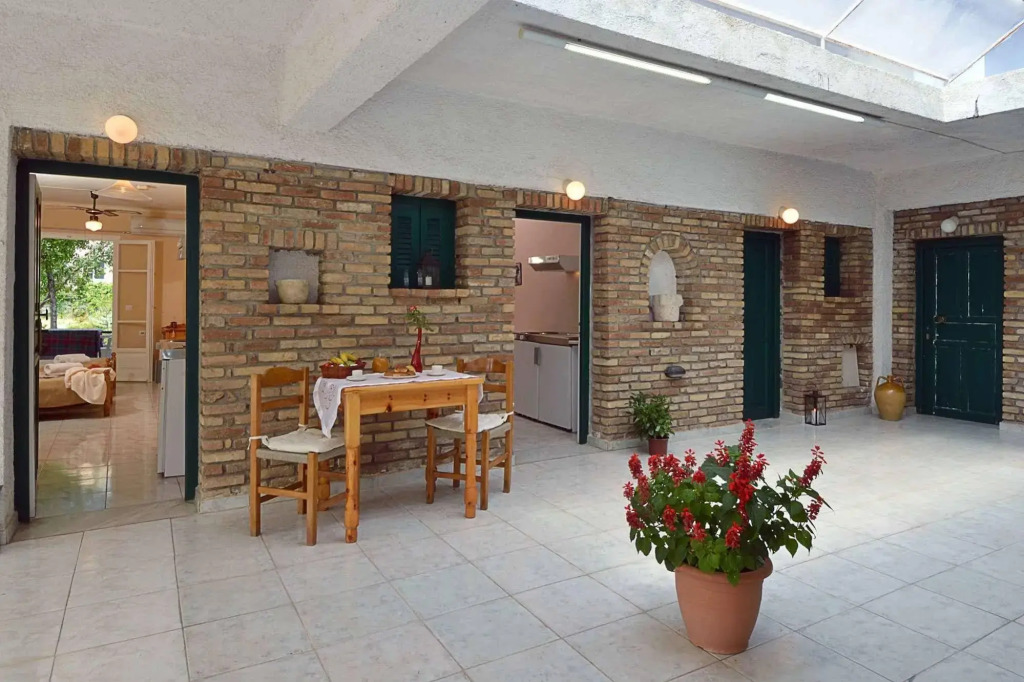 Damaskis Kassiopi Studios
