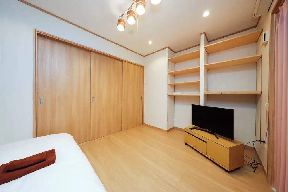 Domire Setagaya by Tranova