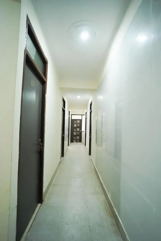Roomshala 034 Grihum Noida Sector 63