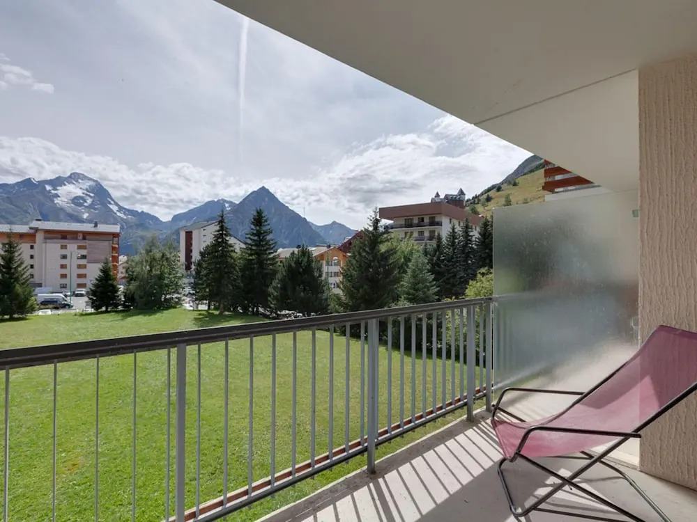 1 BR Apartment for 6 in Les Deux Alpes